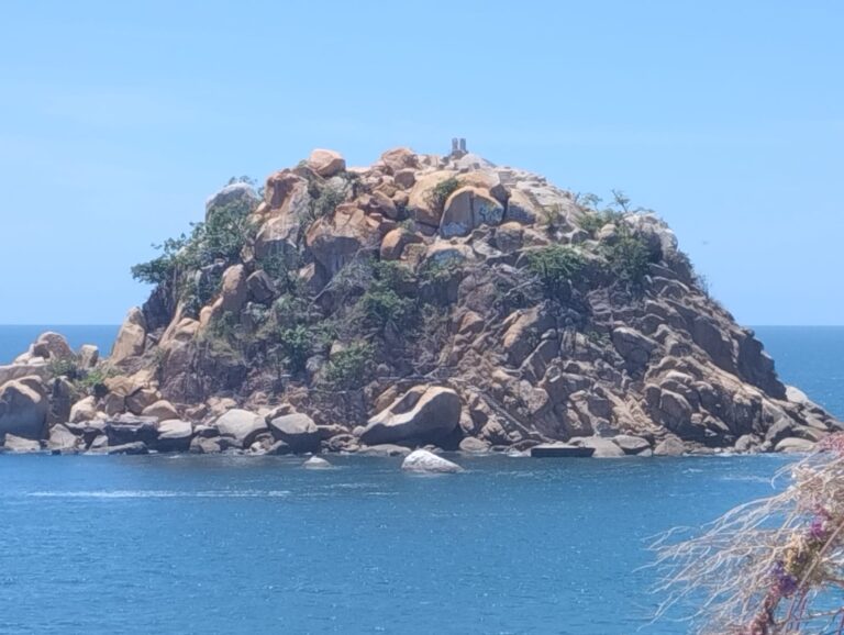 Farallón del Obispo -El Morro-